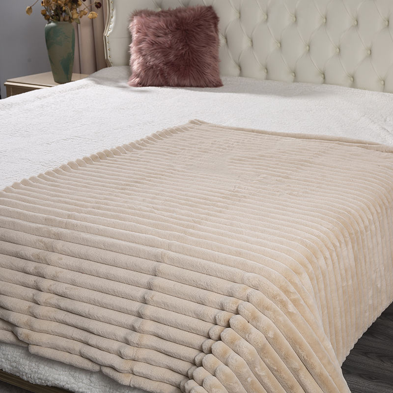 50 * 61 tommer khaki stripet jacquard kaninhårteppe
